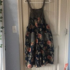 cute baggy flower pattern overalls